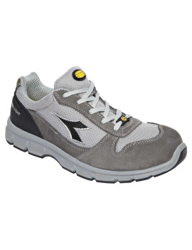 DIADORA UTILITY RUN II TEXT...